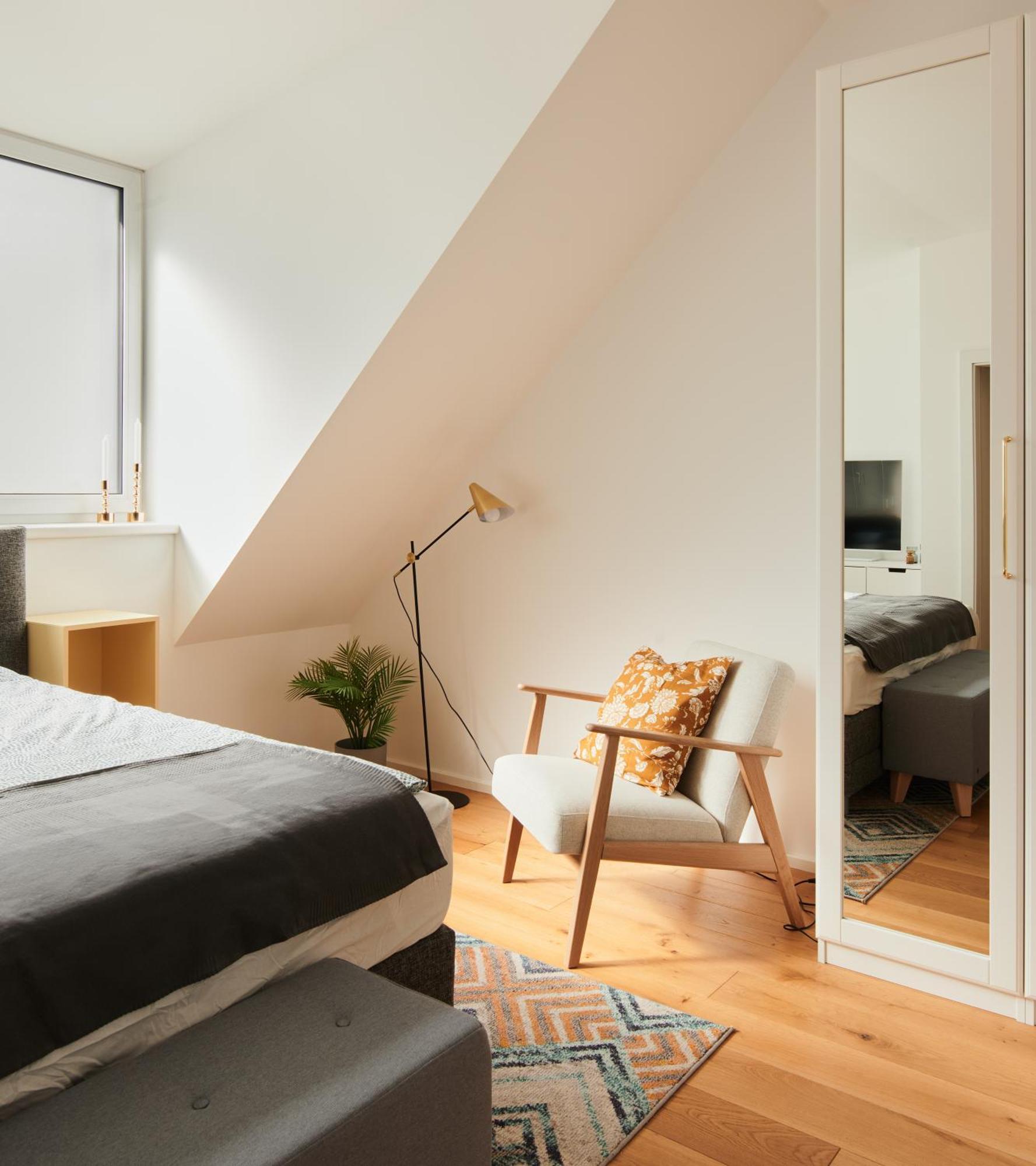 Apartamento New Spacious Ultra-modern In Westbahnhof Viena